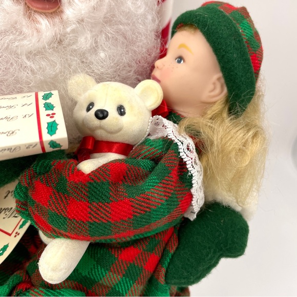 Holiday Creations Animated Musical Santa Figure - Picture 4 of 14